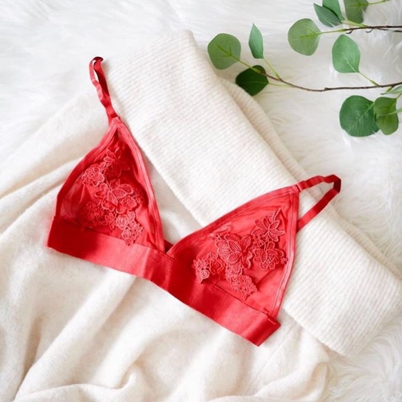 COUPON CODE for Layered with Lace - Picture 2 of 3